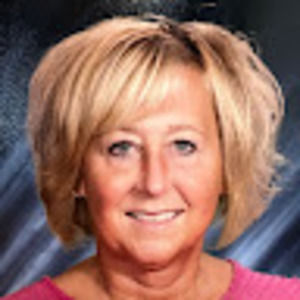 Meet your Posher, Lara